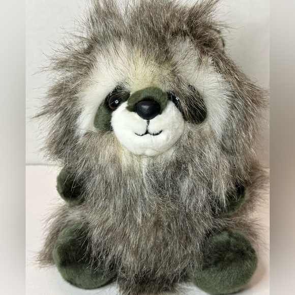 Aurora Raccoon Stuffed Animal Long Frosted Faux Fur Plush 2018 - Picture 1 of 4